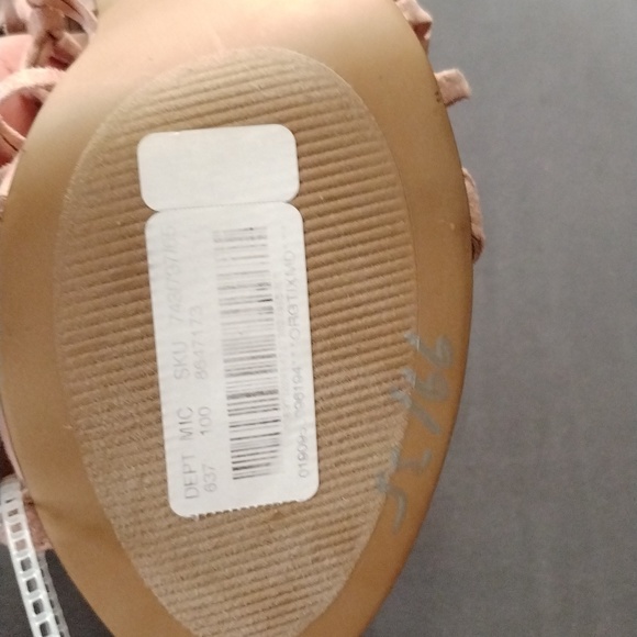 Rose Pink Steve Madden brand new never worn still attached to each other - Picture 5 of 6